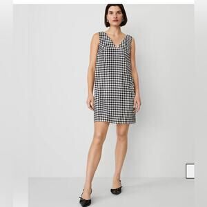 Ann Taylor Houndstooth Black White V-Neck Sleeveless Shift Dress Women’s Size 8P